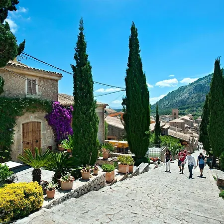 Sion - Exclusive Holidays Vila *